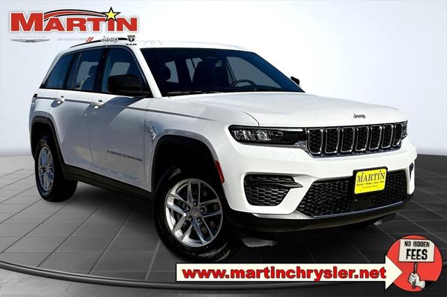 2025 Jeep Grand Cherokee GRAND CHEROKEE LAREDO X 4X2