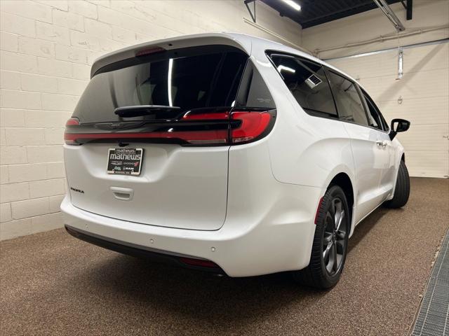 2026 Chrysler Pacifica PACIFICA SELECT 2026 Chrysler Pacifica PACIFICA SELECT