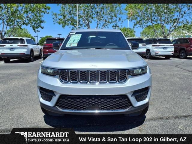 2025 Jeep Grand Cherokee GRAND CHEROKEE LAREDO X 4X2 2025 Jeep Grand Cherokee GRAND CHEROKEE LAREDO X 4X2