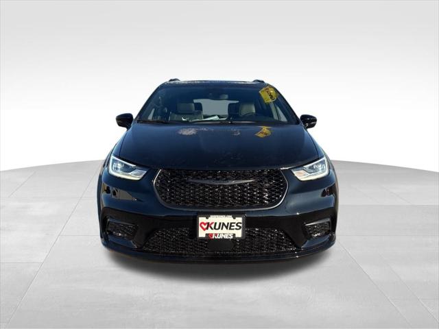 2026 Chrysler Pacifica PACIFICA LIMITED 2026 Chrysler Pacifica PACIFICA LIMITED