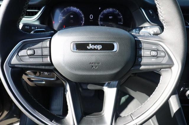 2025 Jeep Grand Cherokee GRAND CHEROKEE LAREDO 4X2 2025 Jeep Grand Cherokee GRAND CHEROKEE LAREDO 4X2