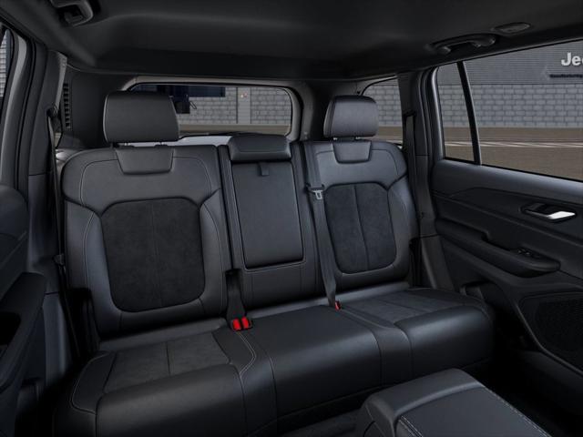 2025 Jeep Grand Cherokee Unknown