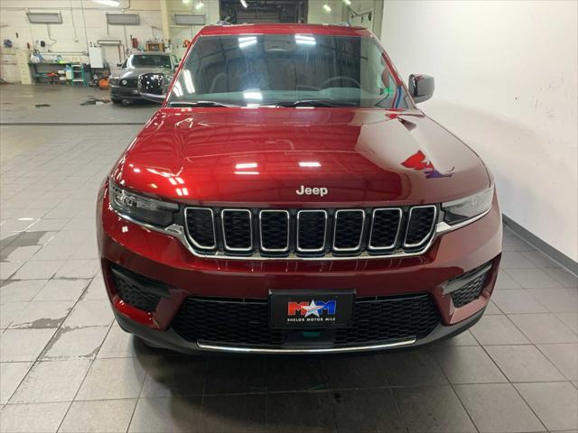 2025 Jeep Grand Cherokee GRAND CHEROKEE LAREDO X 4X4 2025 Jeep Grand Cherokee GRAND CHEROKEE LAREDO X 4X4