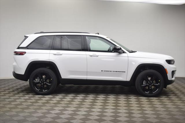 2025 Jeep Grand Cherokee GRAND CHEROKEE ALTITUDE X 4X4