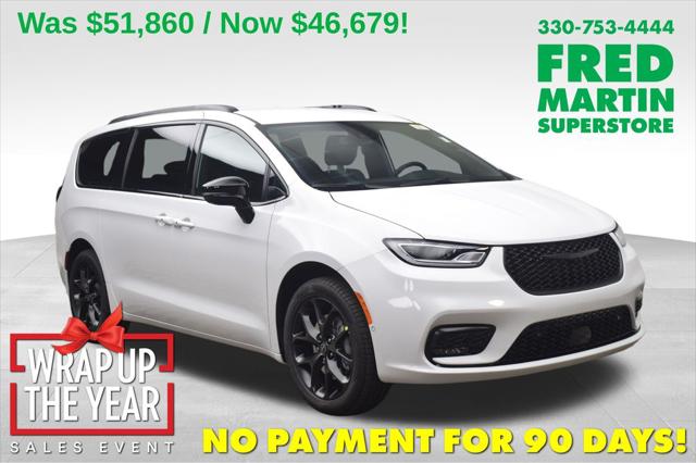 2026 Chrysler Pacifica PACIFICA SELECT AWD