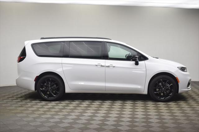 2026 Chrysler Pacifica PACIFICA SELECT AWD 2026 Chrysler Pacifica PACIFICA SELECT AWD