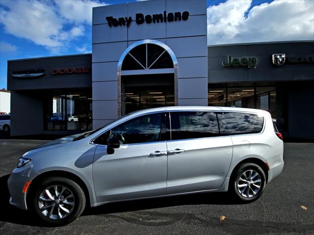 2026 Chrysler Pacifica PACIFICA SELECT AWD 2026 Chrysler Pacifica PACIFICA SELECT AWD