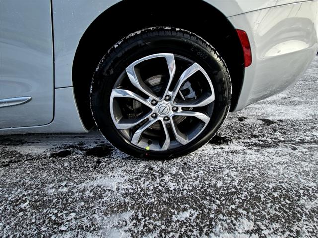 2026 Chrysler Pacifica Pinnacle AWD