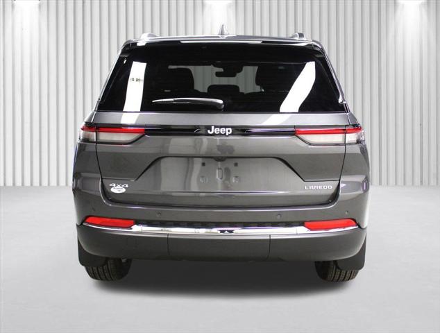 2025 Jeep Grand Cherokee GRAND CHEROKEE LAREDO X 4X4