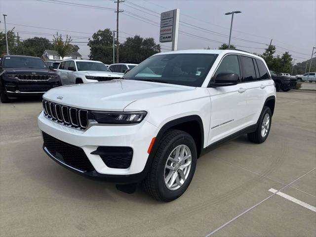 2025 Jeep Grand Cherokee GRAND CHEROKEE LAREDO X 4X2