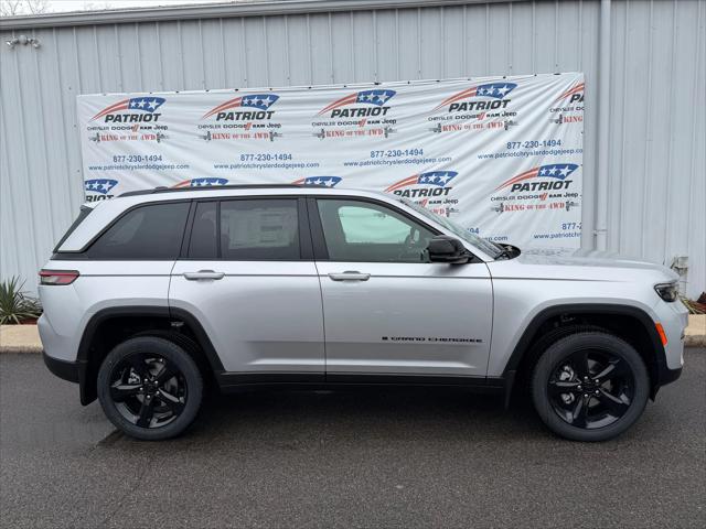 2025 Jeep Grand Cherokee GRAND CHEROKEE ALTITUDE X 4X4