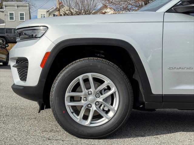 2025 Jeep Grand Cherokee Laredo X 4x4