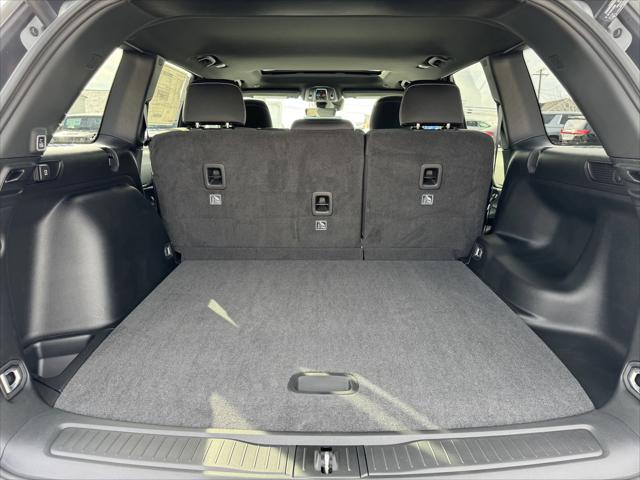 2025 Jeep Grand Cherokee Laredo X 4x4