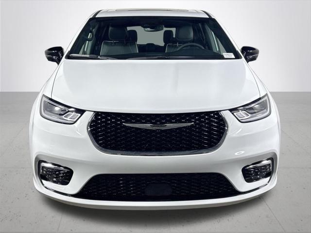 2026 Chrysler Pacifica PACIFICA LIMITED AWD