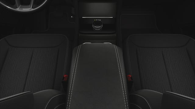 2025 Jeep Grand Cherokee GRAND CHEROKEE LAREDO 4X2