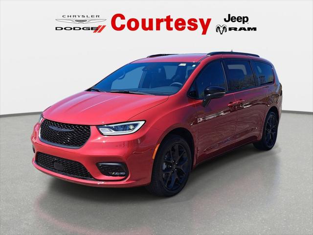 2026 Chrysler Pacifica Select AWD
