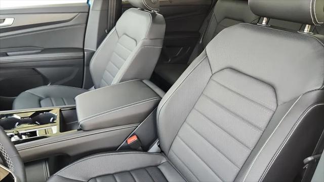 2026 Volkswagen Atlas Cross Sport SEL