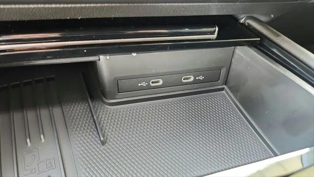 2026 Volkswagen Atlas Cross Sport SEL
