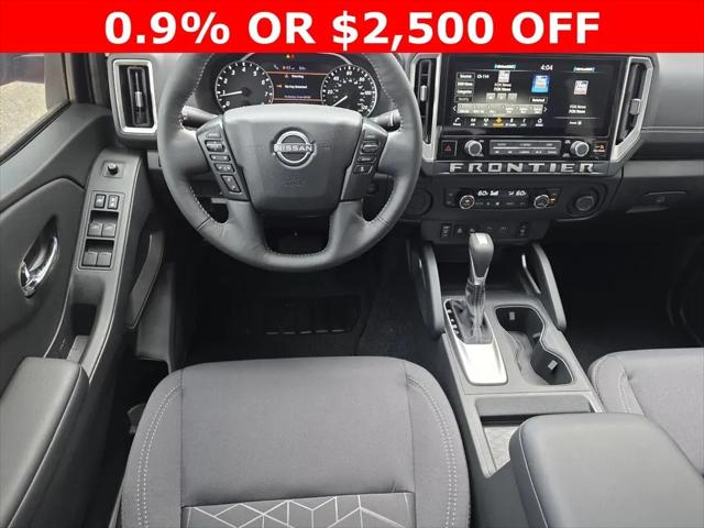 2026 Nissan Frontier Crew Cab SV 4x2