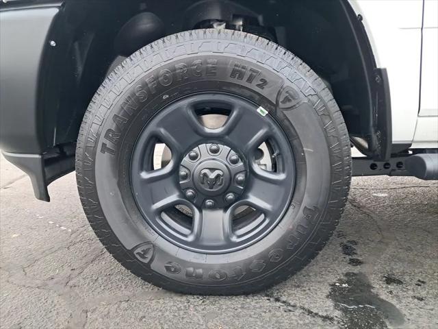 2026 Ram 3500 Tradesman Crew Cab 4x4 8' Box