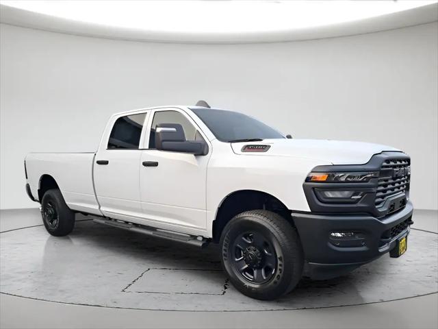 2026 Ram 3500 Tradesman Crew Cab 4x4 8' Box