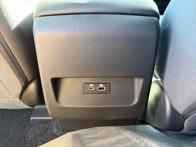 2026 Nissan Frontier Crew Cab Long Bed SV 4x2
