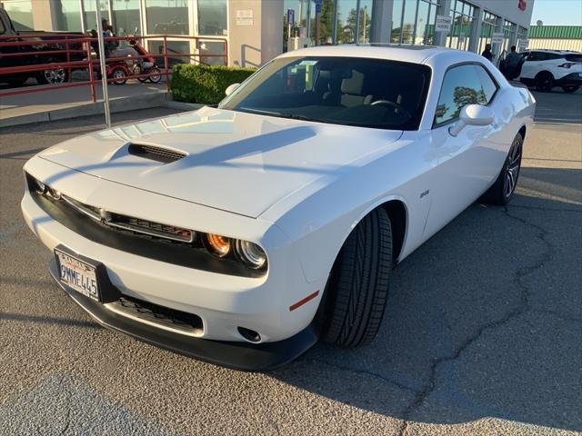 2023 Dodge Challenger R/T 2023 Dodge Challenger R/T