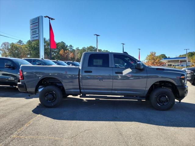2026 RAM Ram 3500 RAM 3500 TRADESMAN CREW CAB 4X4 64 BOX