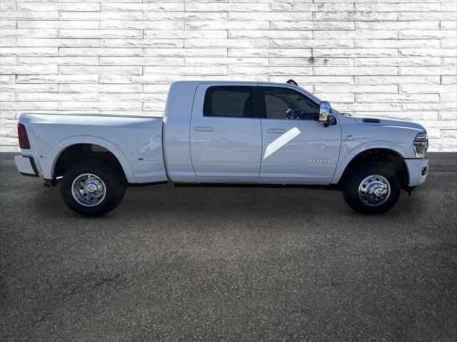 2025 RAM Ram 3500 RAM 3500 LIMITED LONGHORN MEGA CAB 4X4 64 BOX 2025 RAM Ram 3500 RAM 3500 LIMITED LONGHORN MEGA CAB 4X4 64 BOX