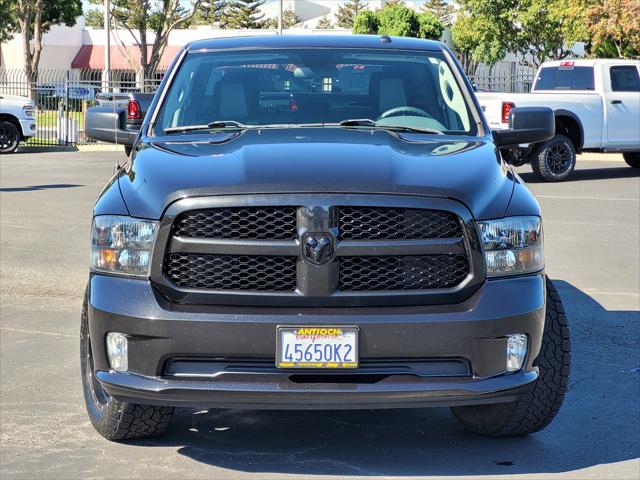 2017 RAM 1500 Express Crew Cab 4x4 57 Box
