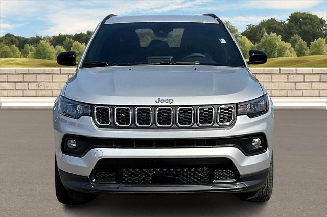 2025 Jeep Compass Latitude 4x4 2025 Jeep Compass Latitude 4x4