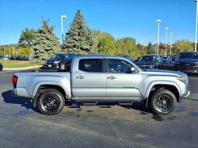 Used 2022 Toyota Tacoma SR5 with VIN 3TYCZ5AN1NT073171 for sale in Burnsville, Minnesota
