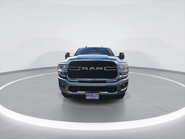 2024 RAM 3500 Big Horn Crew Cab 4x4 8 Box