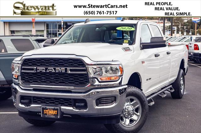 2020 RAM 2500 Tradesman Crew Cab 4X4 8 Box