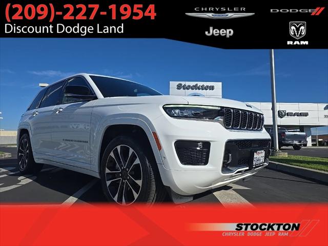 2022 Jeep Grand Cherokee Overland 4x4 2022 Jeep Grand Cherokee Overland 4x4