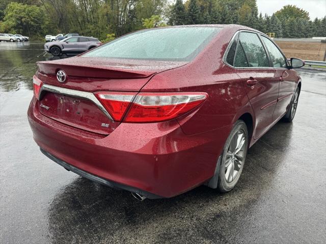 2016 Toyota Camry SE