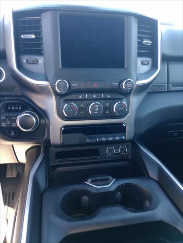 2022 Ram 1500 Big Horn Crew Cab 4x4 5'7" Box