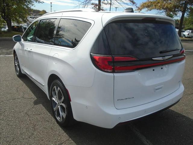 2024 Chrysler Pacifica Pinnacle AWD 2024 Chrysler Pacifica Pinnacle AWD