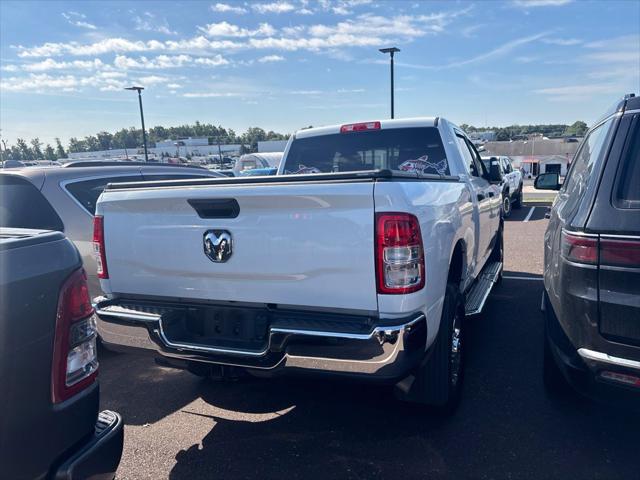 2024 RAM 2500 Big Horn Crew Cab 4x4 64 Box 2024 RAM 2500 Big Horn Crew Cab 4x4 64 Box