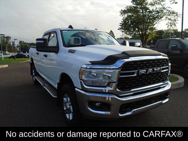 2024 RAM 2500 Big Horn Crew Cab 4x4 64 Box 2024 RAM 2500 Big Horn Crew Cab 4x4 64 Box
