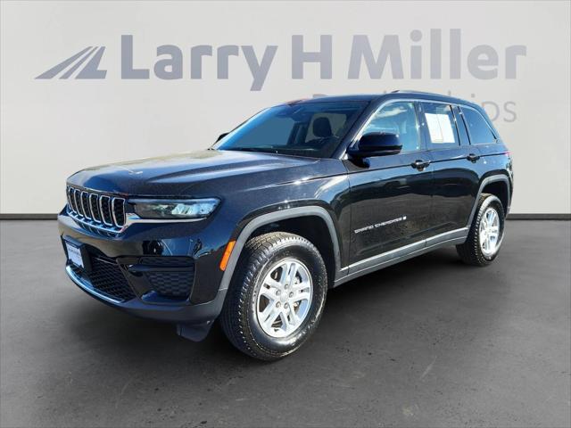 2023 Jeep Grand Cherokee Laredo 4x4 2023 Jeep Grand Cherokee Laredo 4x4