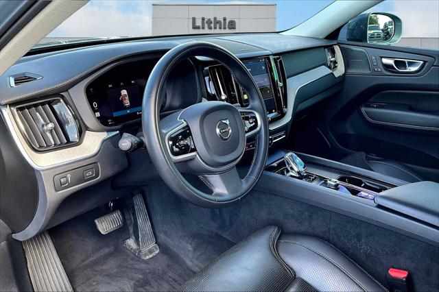 2022 Volvo XC60 B5 Inscription 2022 Volvo XC60 B5 Inscription