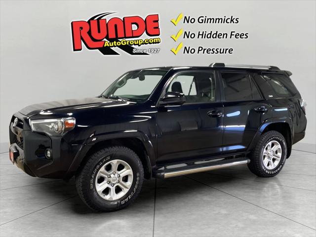 2021 Toyota 4Runner SR5 2021 Toyota 4Runner SR5