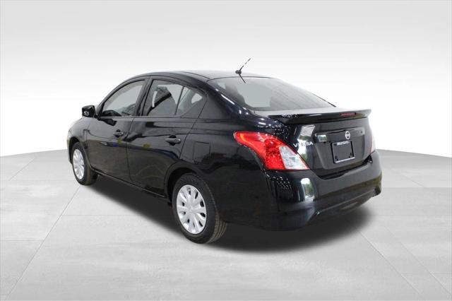 2019 Nissan Versa 1.6 S+ 2019 Nissan Versa 1.6 S+