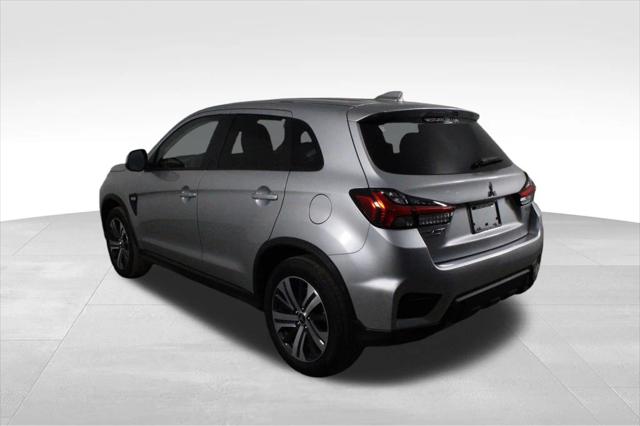 2025 Mitsubishi Outlander Sport 2.0 ES AWC 2025 Mitsubishi Outlander Sport 2.0 ES AWC