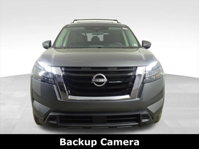 2024 Nissan Pathfinder SV FWD