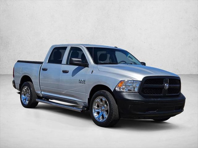 2018 RAM 1500 Tradesman Crew Cab 4x4 57 Box 2018 RAM 1500 Tradesman Crew Cab 4x4 57 Box