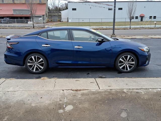 2023 Nissan Maxima SV Xtronic CVT