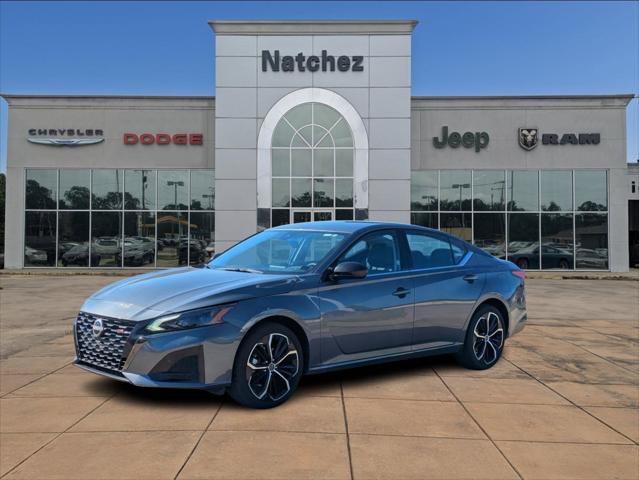 2025 Nissan Altima SR AWD