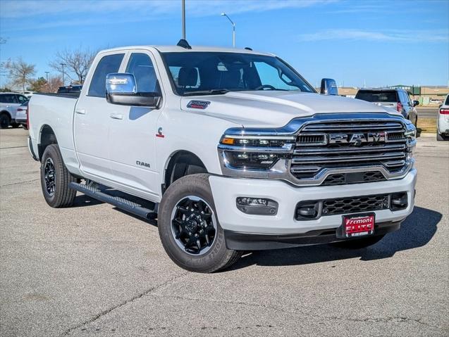 2025 RAM 2500 Laramie Crew Cab 4x4 64 Box